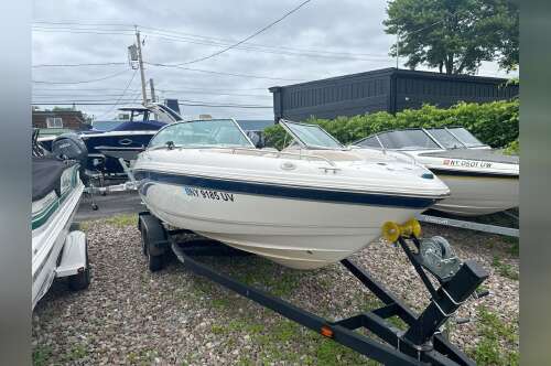 2000 Chaparral in sodus point NY