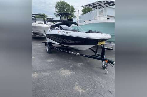 2021 Scarab 165 Series in sodus point NY