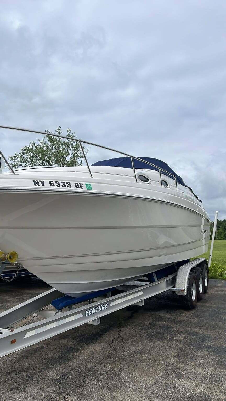 2000 Monterey 262 CRUISER in sodus point NY