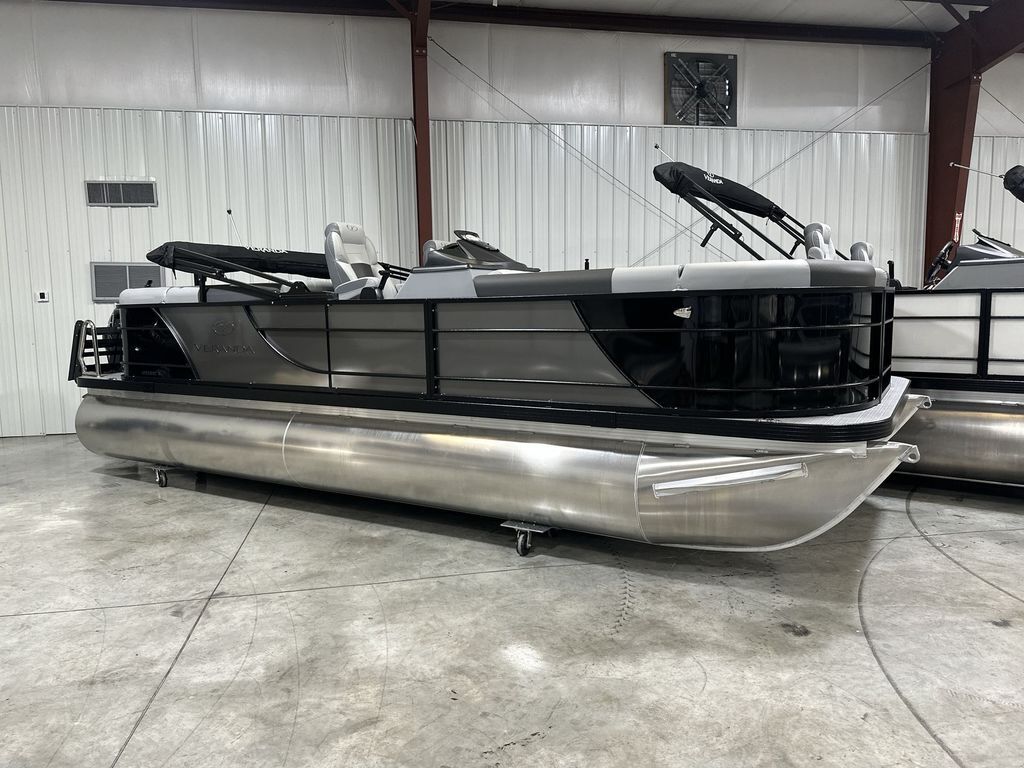 2025 Veranda VR22RC Bi-Toon NAN in lake city SC