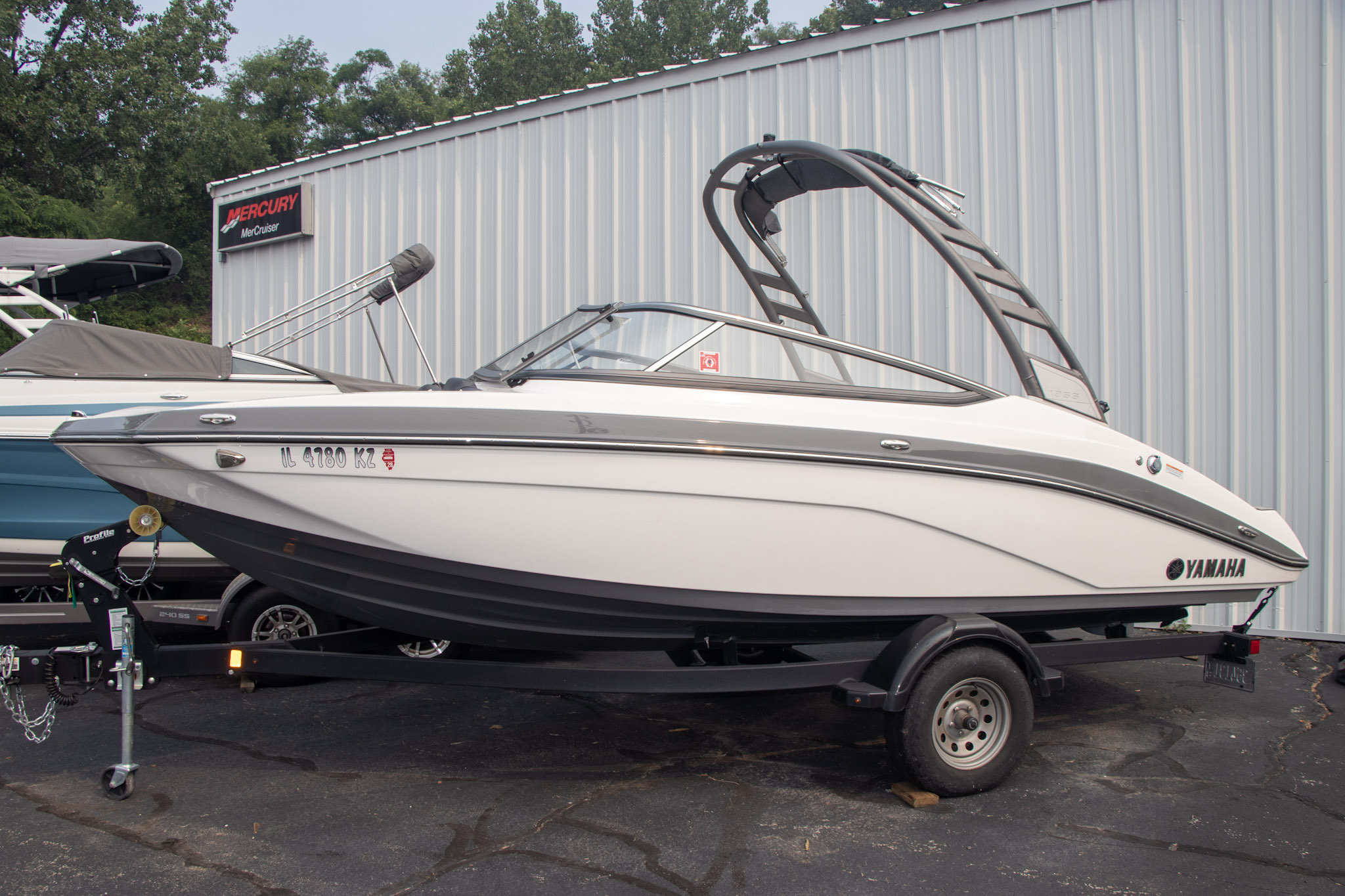 2020 Yamaha Boats 195S in michigan city IN