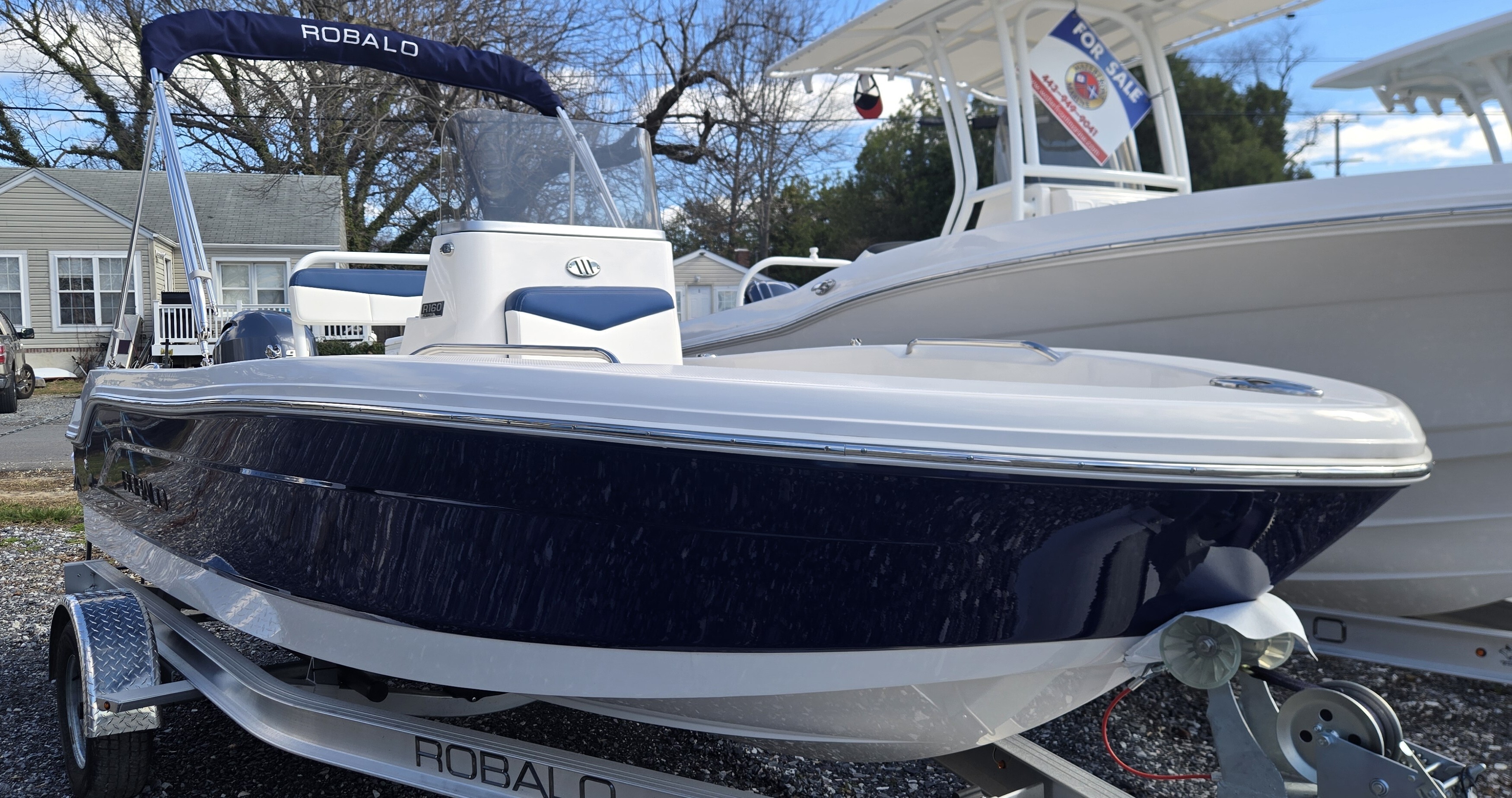 2025 Robalo R160 in edgewater MD