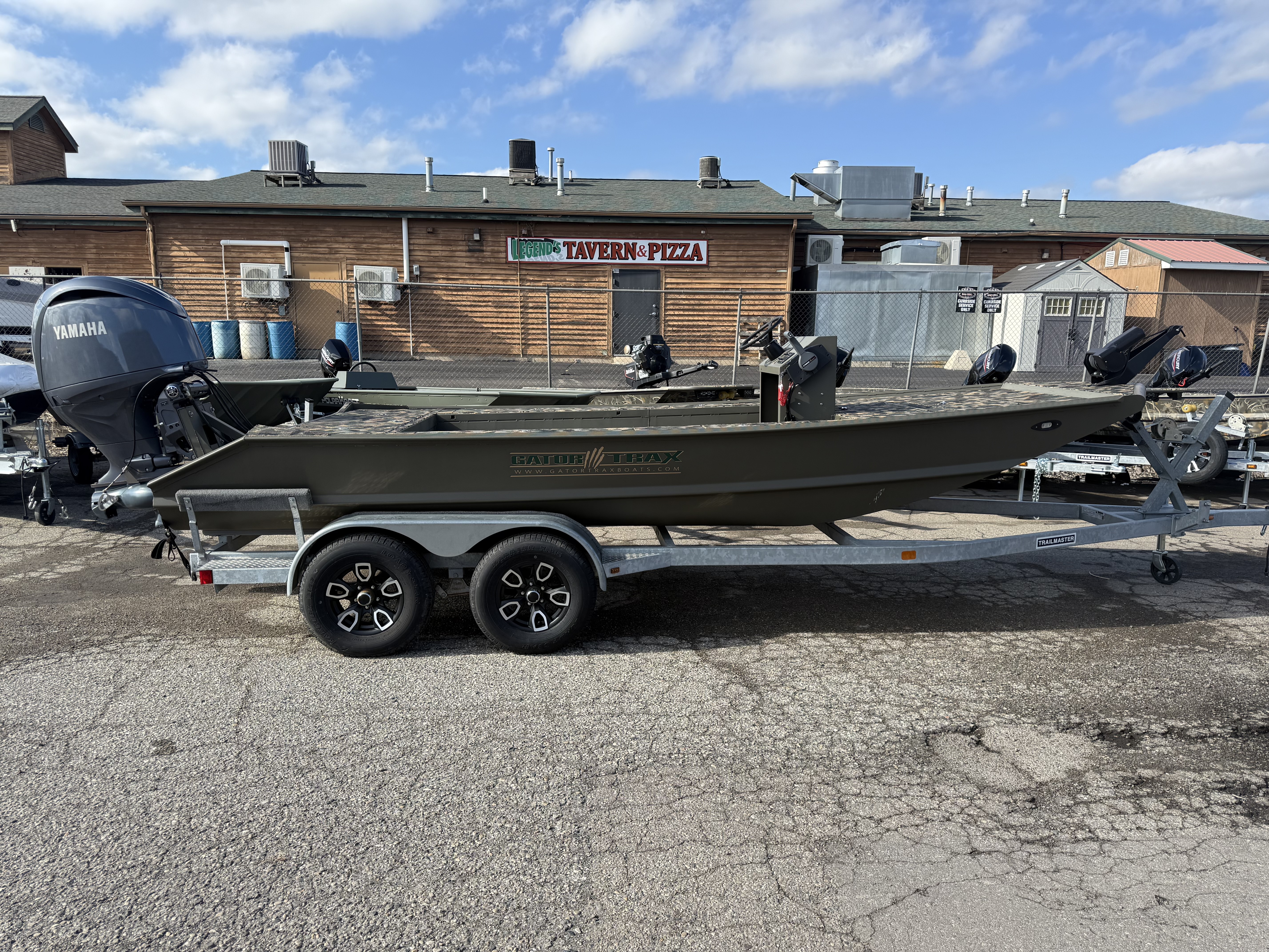 2022 Gator Trax 1862 BIG Water in fenton MI
