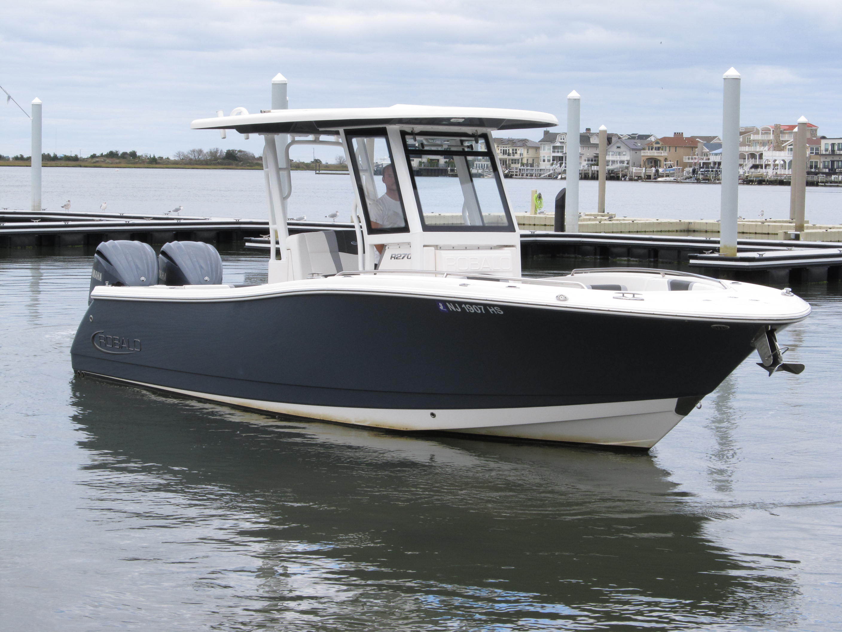 2023 Robalo R270 NAN in somers point NJ