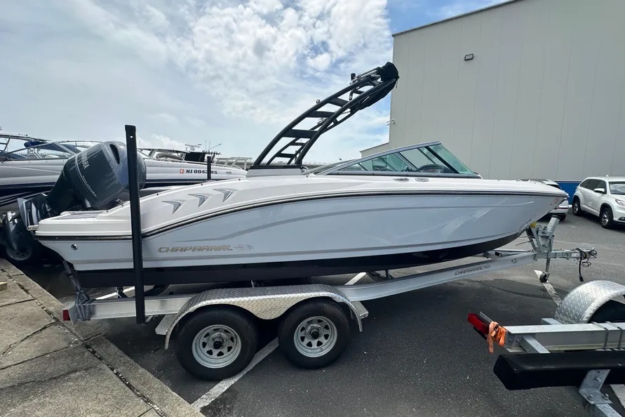 2023 Chaparral 21 SSI OB in somers point NJ