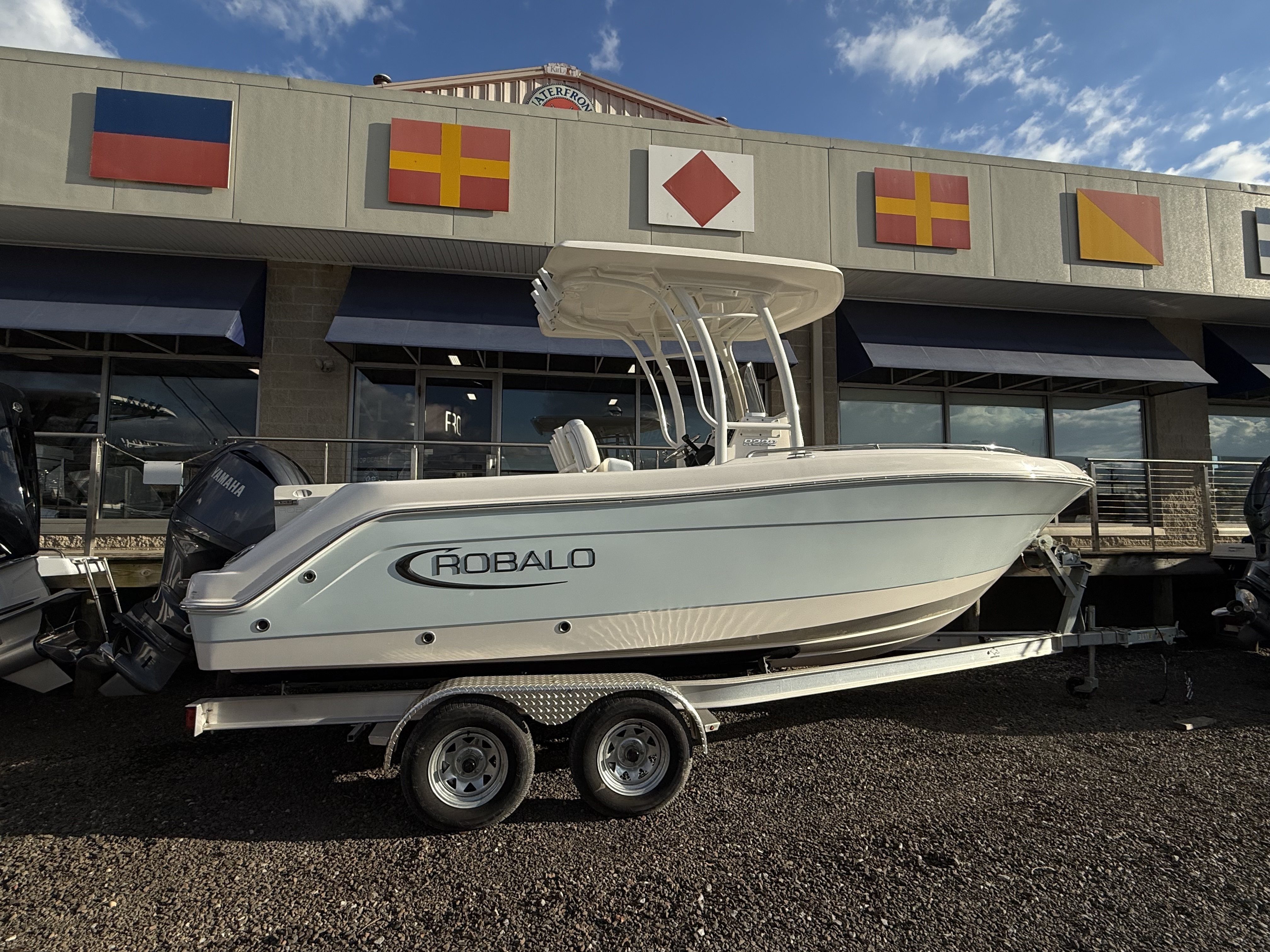 2025 Robalo R222EX in somers point NJ