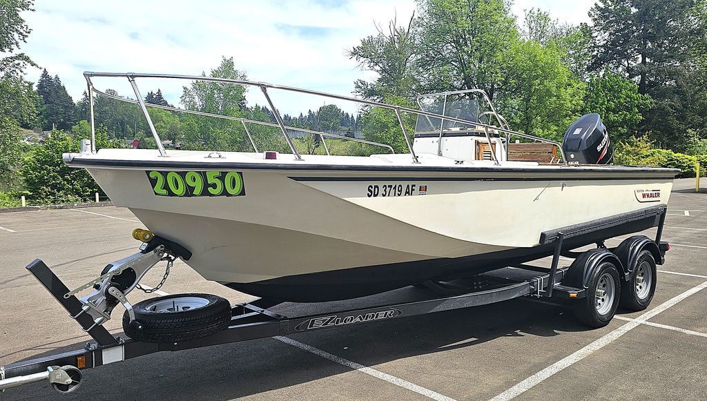 1987 Boston Whaler 20 Outrage in vancouver WA