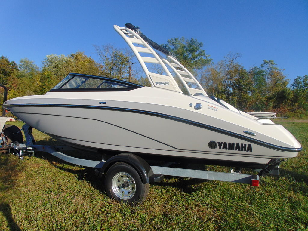2026 Yamaha Boats 195S in quakertown PA