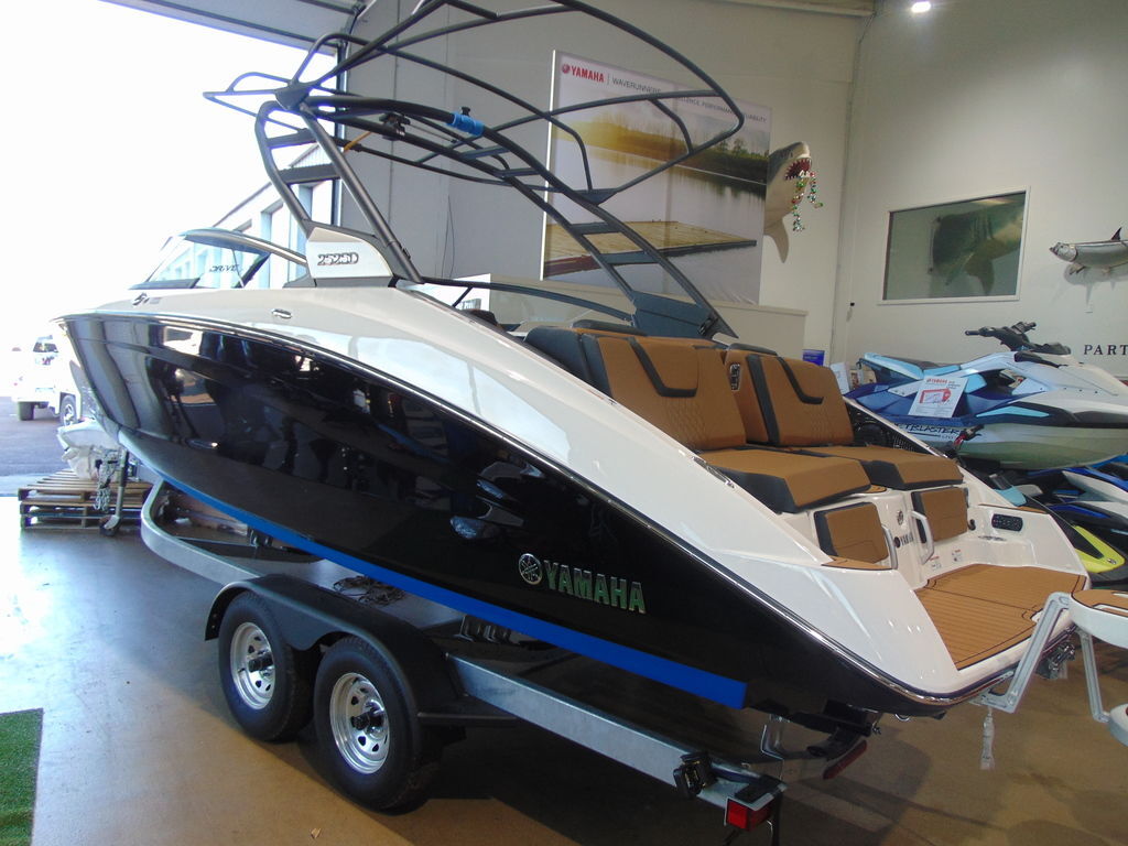 2026 Yamaha Boats 252SD in quakertown PA