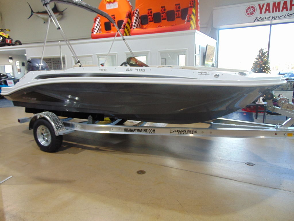 2026 Hurricane SunDeck Sport 185 OB in quakertown PA