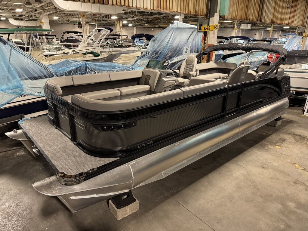 2023 Qwest Pontoons 8524 M-Class RLS Triple Tube RTZ Pontoon Boat boat