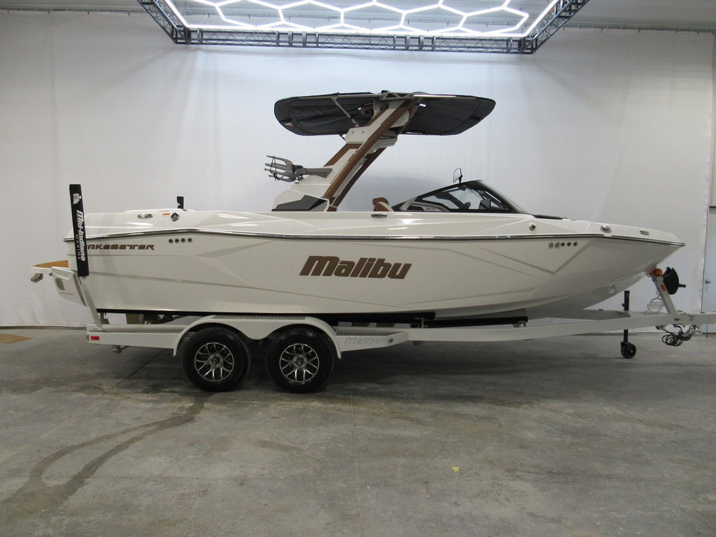 2026 Malibu Boats 23 LSV in atlanta IN