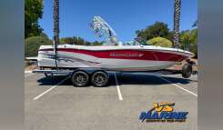 2020 Mastercraft XT25 Ski and Wakeboard Boat boat