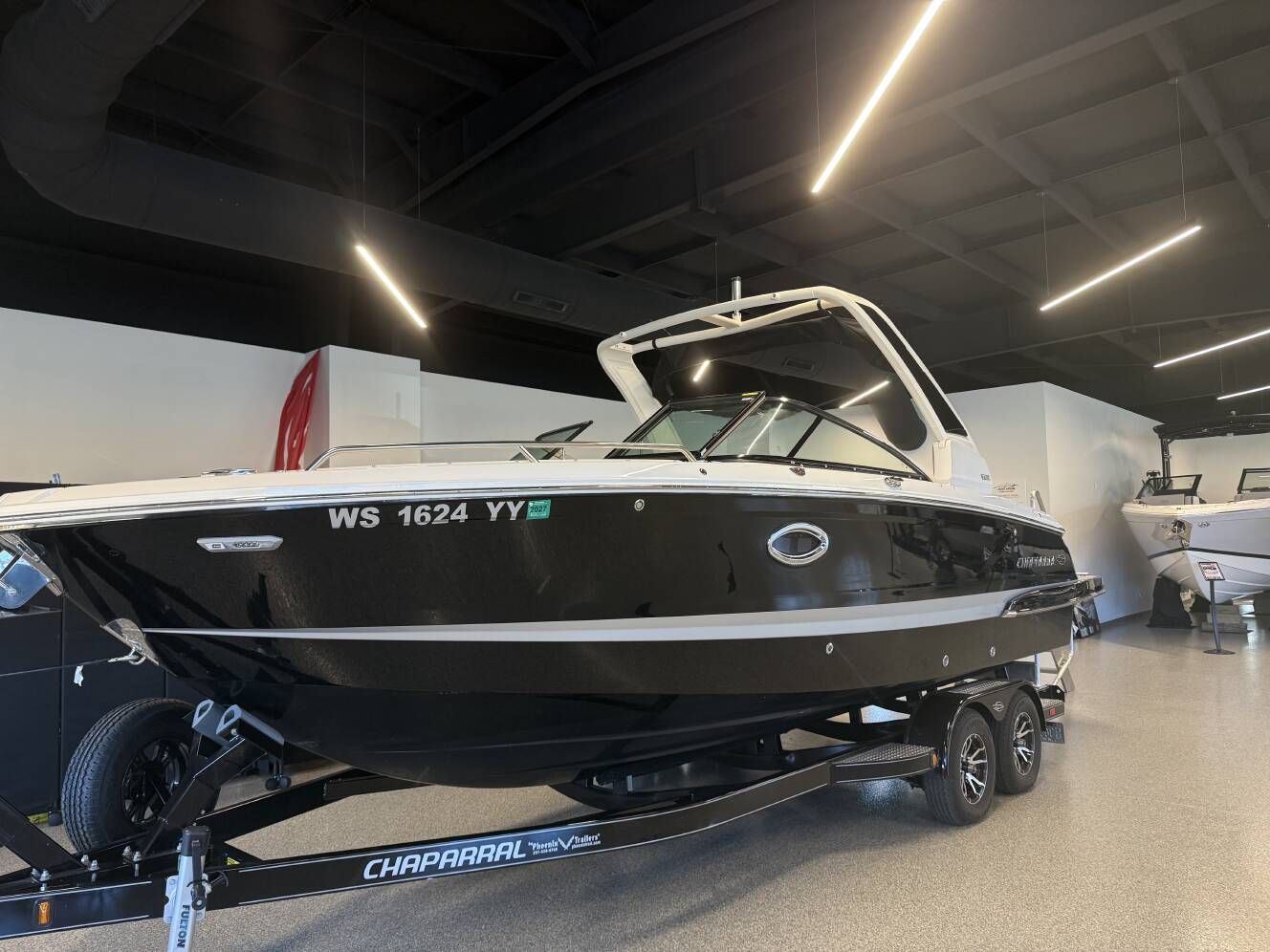 A photo of this 2023 Chaparral 267 SSX