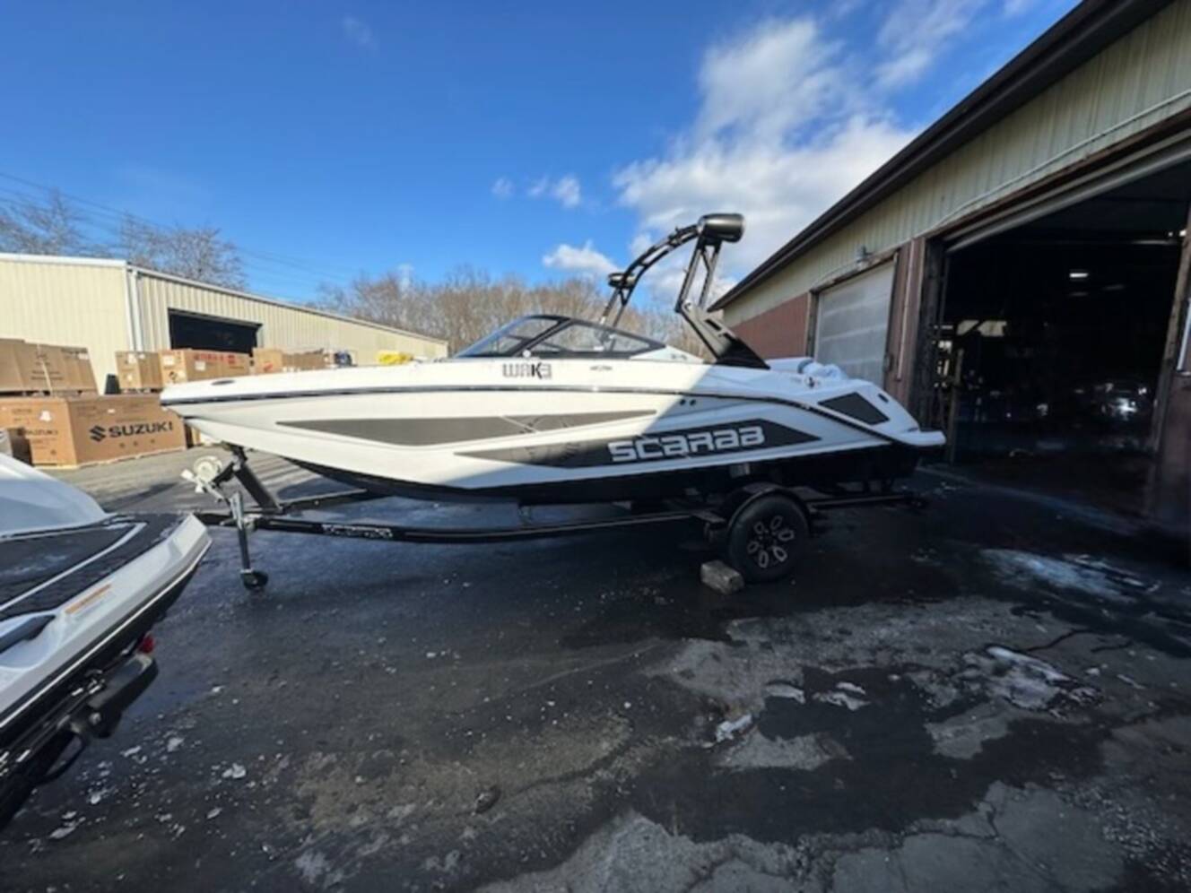 A photo of this 2024 Scarab 215 Wake ID