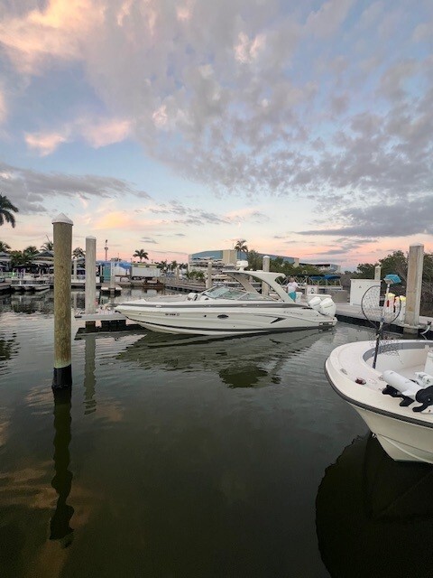 2026 Crownline 310 XSS 290 in cape coral FL