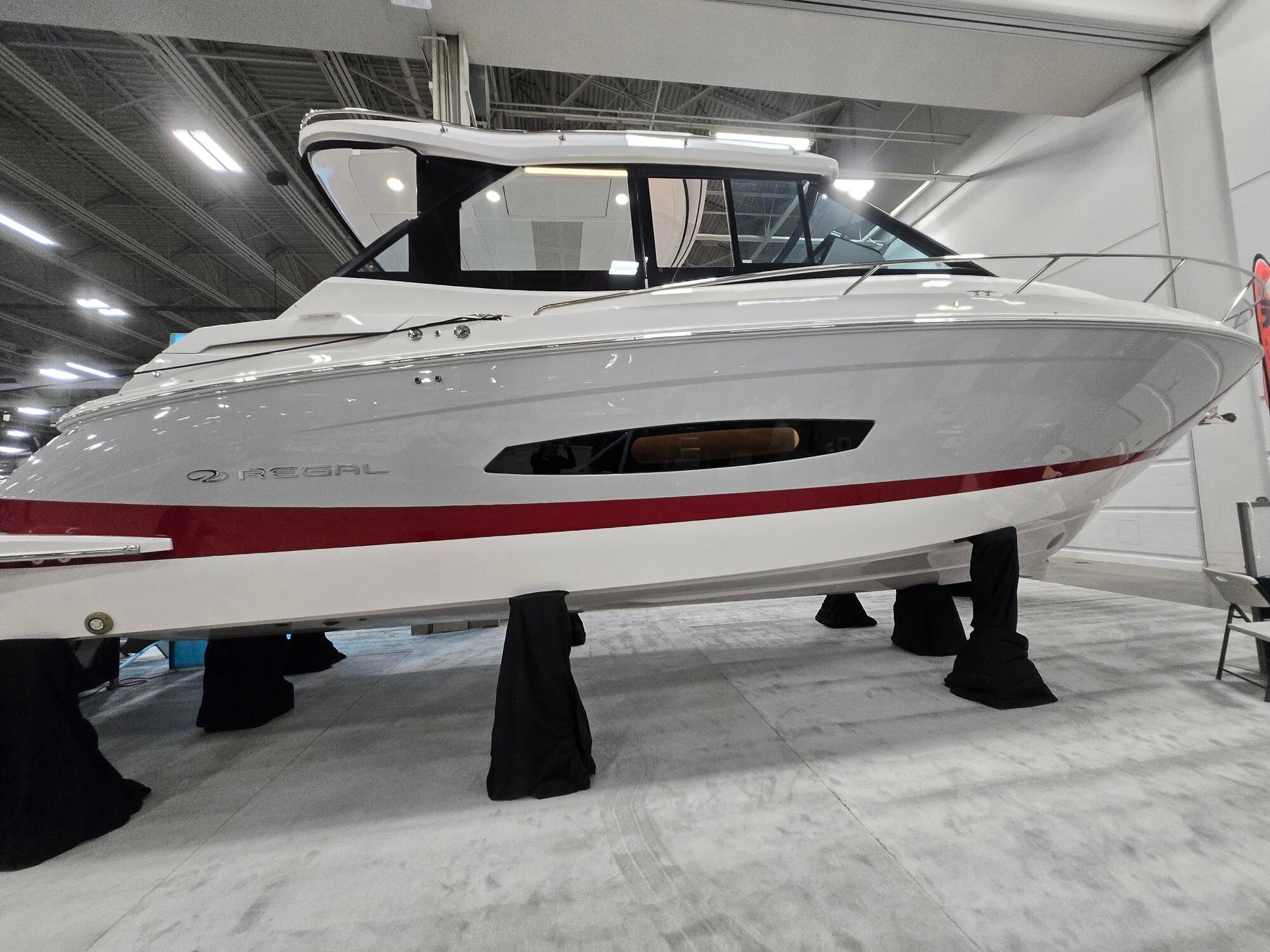 2026 Regal 36 Grande Coupe in sister bay WI