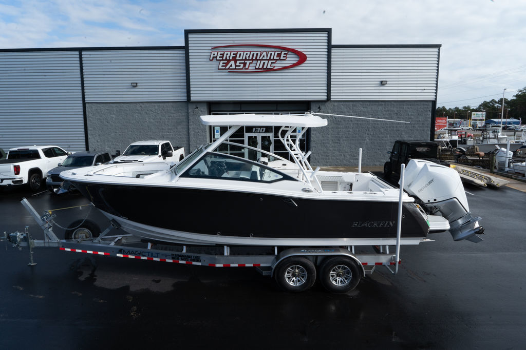 2024 Blackfin 272DC Center Console Boat boat