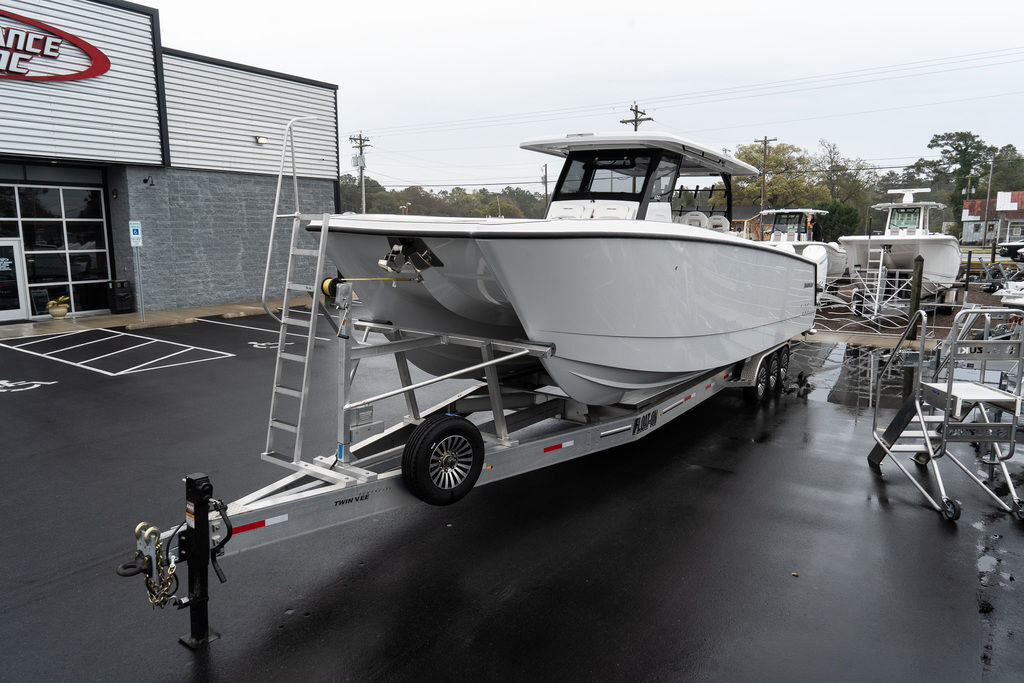 2025 Twin Vee 400 GFX-2 in cedar point NC