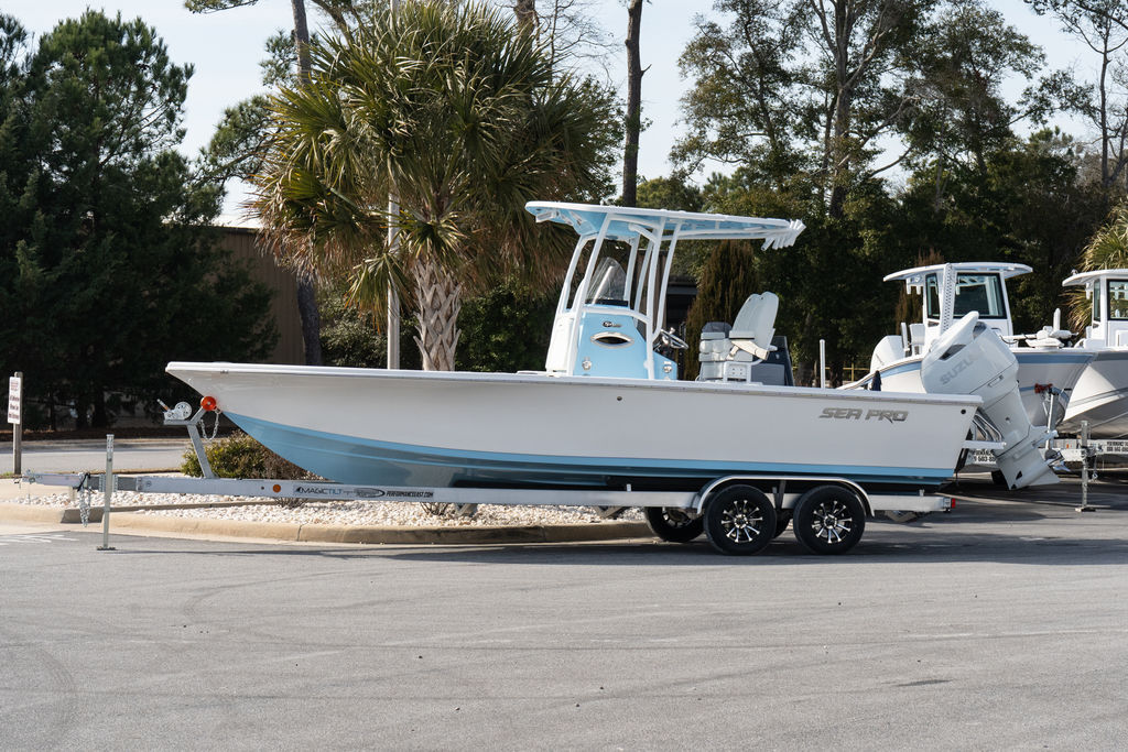 2026 Sea Pro 250 DLX in cedar point NC