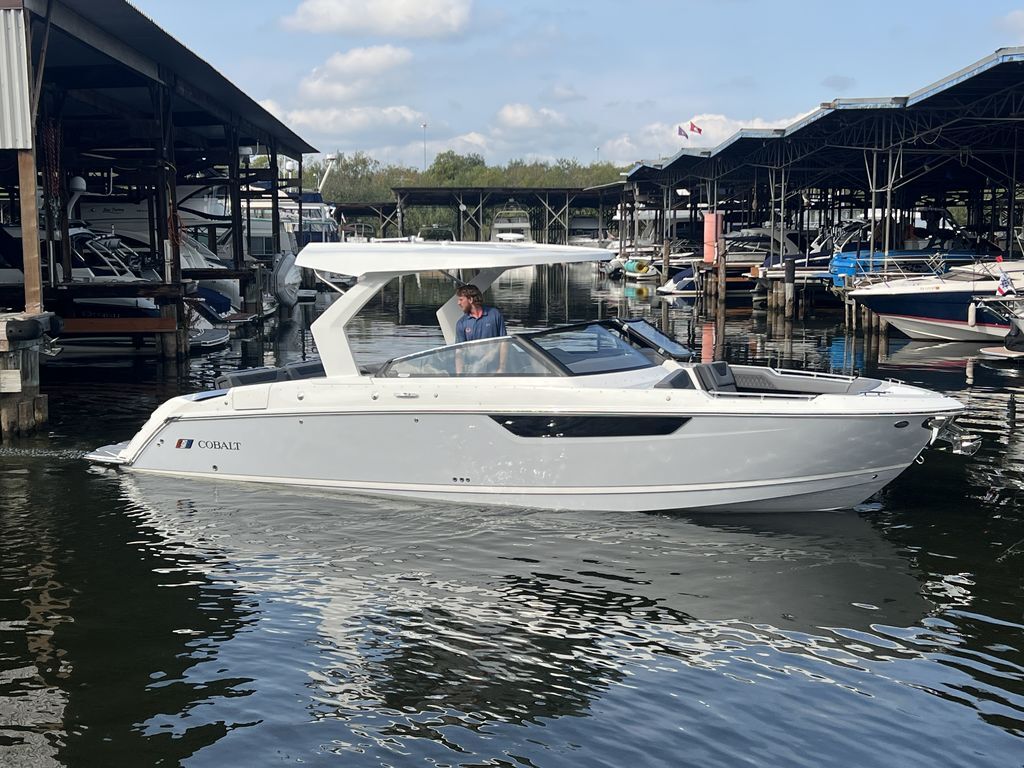 2026 Cobalt Boats R31 R8 in bellevue WA