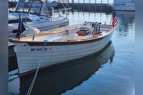 2007 Flanders Bay LAUNCH 27 in charlevoix MI