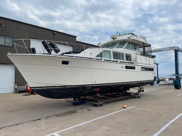 1977 Bertram Yachts 42 Motor Yacht in harbor springs MI