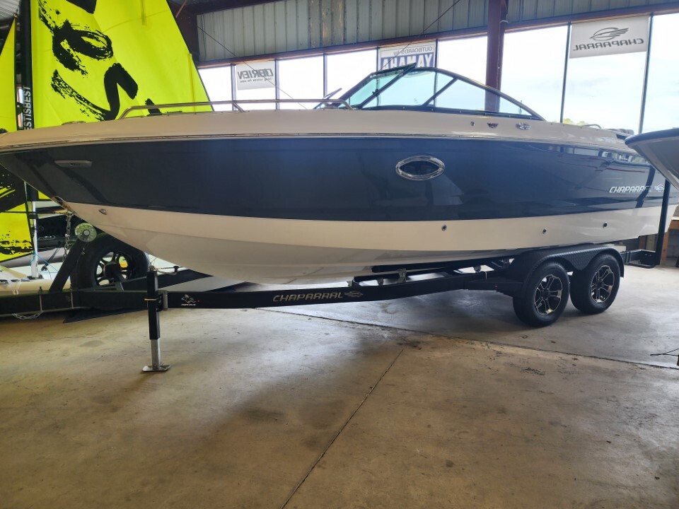 2024 Chaparral 267SSX 347 in charlevoix MI