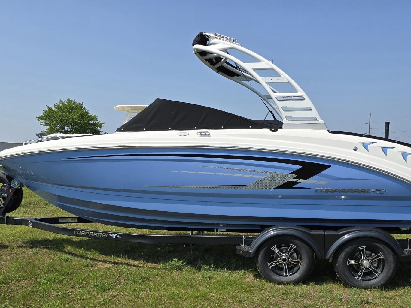 2025 Chaparral 23SSI 246 in charlevoix MI