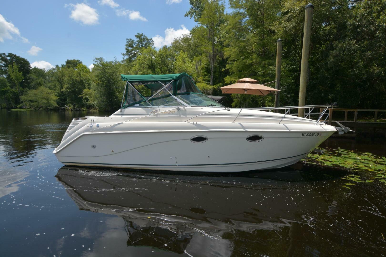 1999 Rinker Fiesta Vee 270 in conway SC