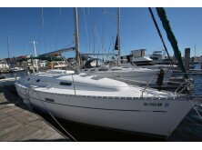 Beneteau Oceanis 47 Review image