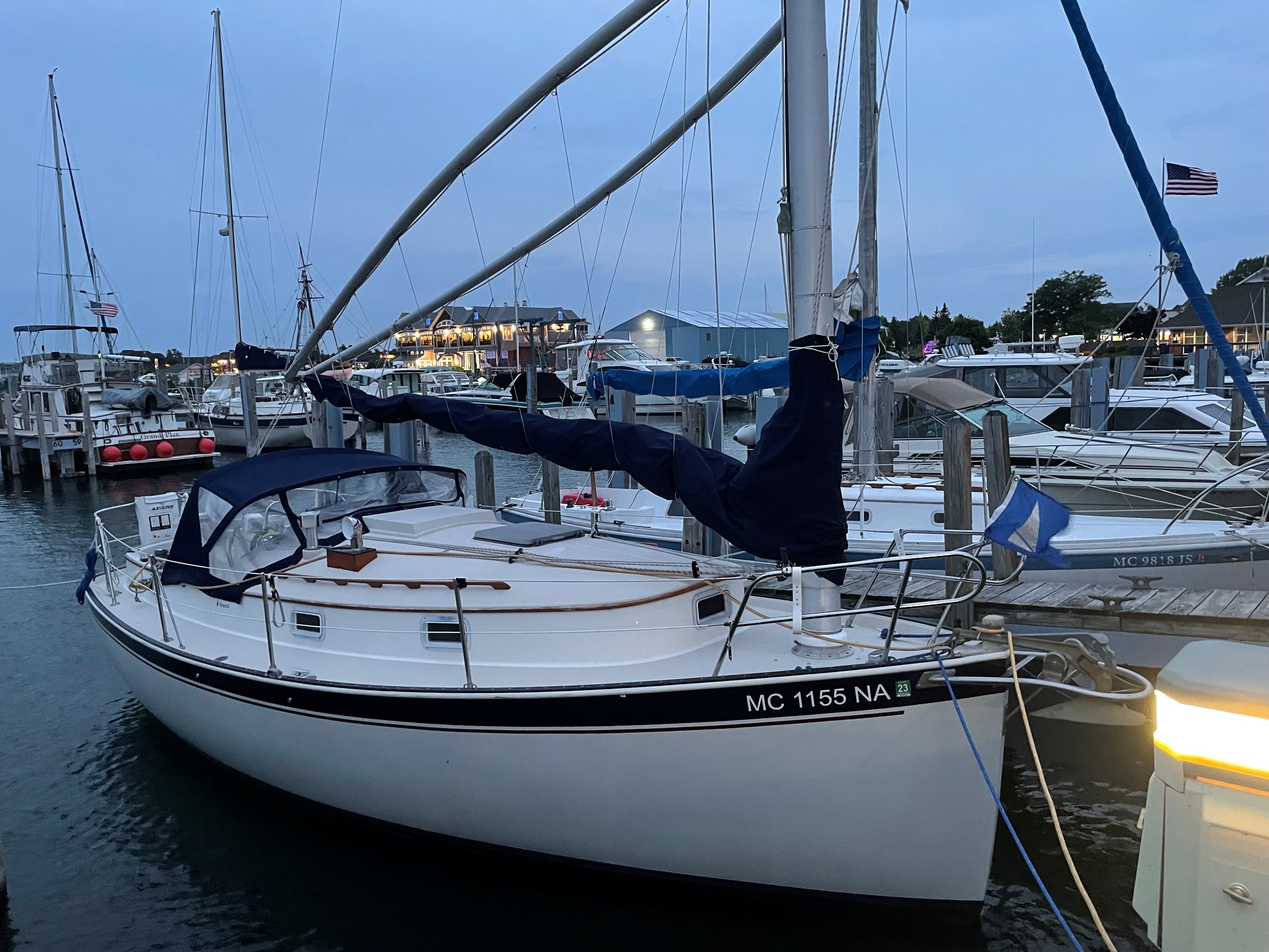 1984 Hinterholler NONSUCH 26 in harbor springs MI