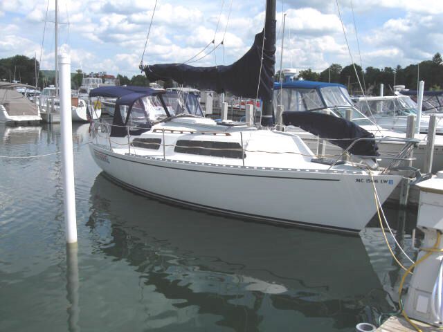 1984 Freedom 29 Sloop Boat boat