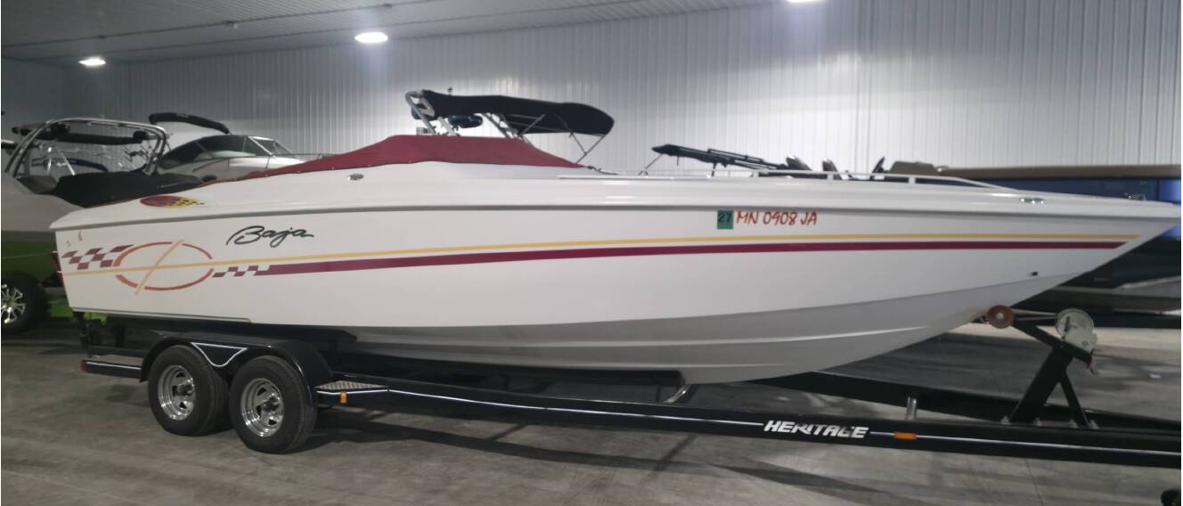 A photo of this 2000 Baja OUTLAW 25