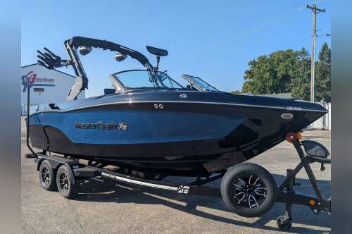 2026 Mastercraft XT22T NAN in dubuque IA
