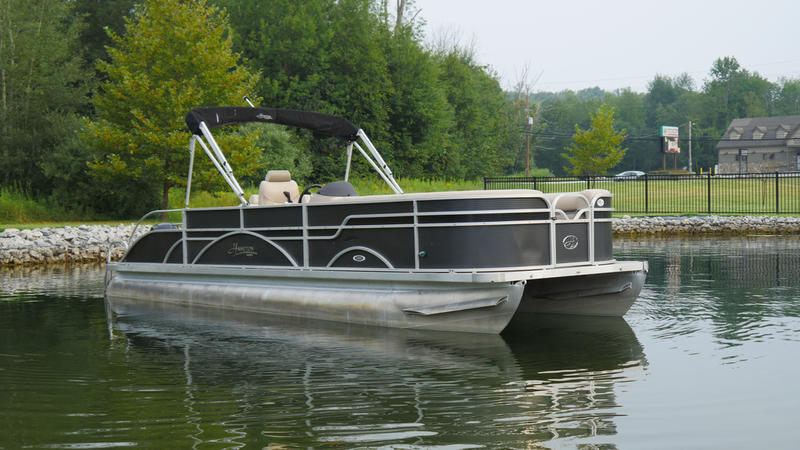 2015 Hampton 2485 in branchville NJ