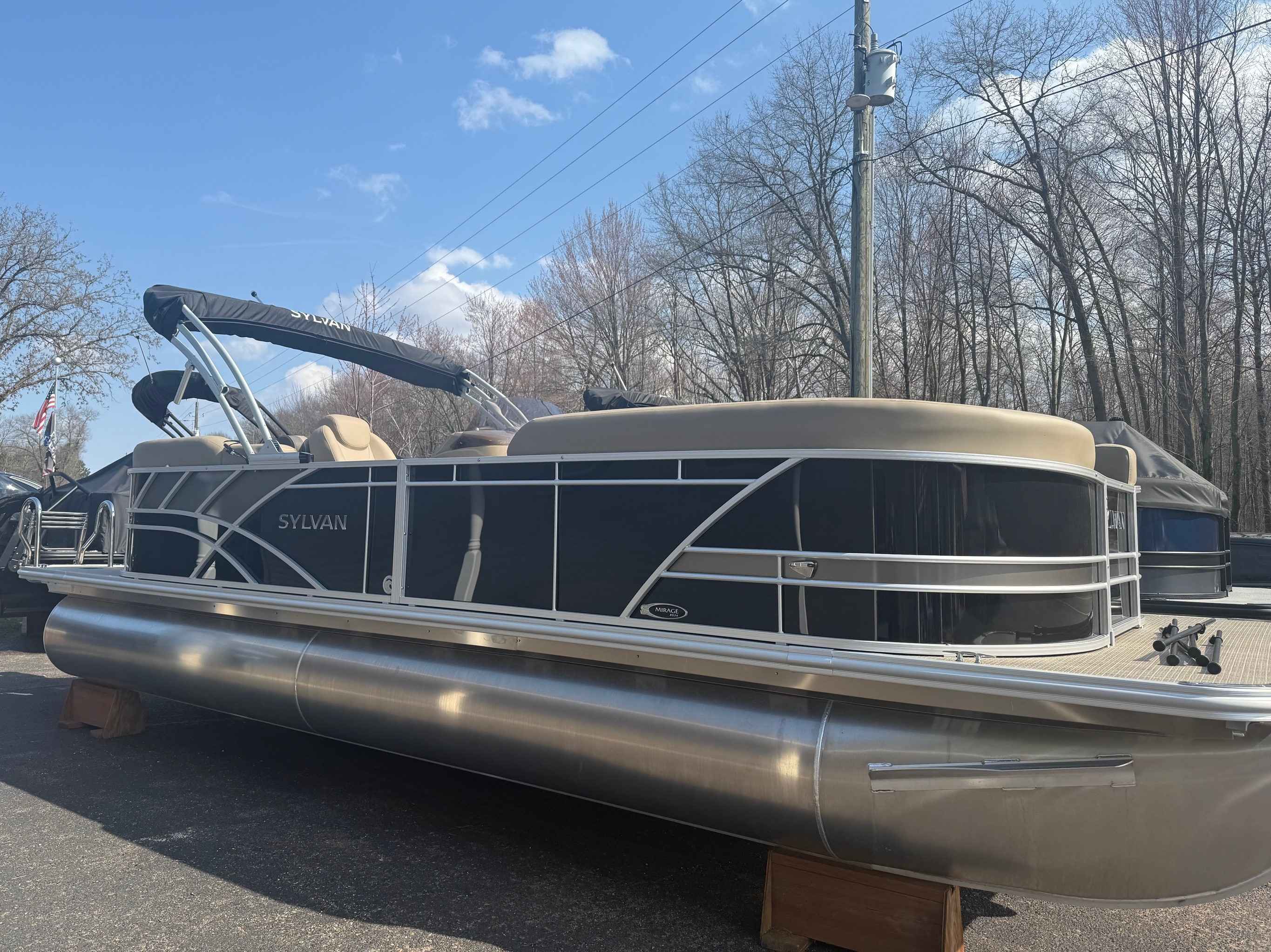 2025 Sylvan MIR 8524 LZ/TT Pontoon Boat boat