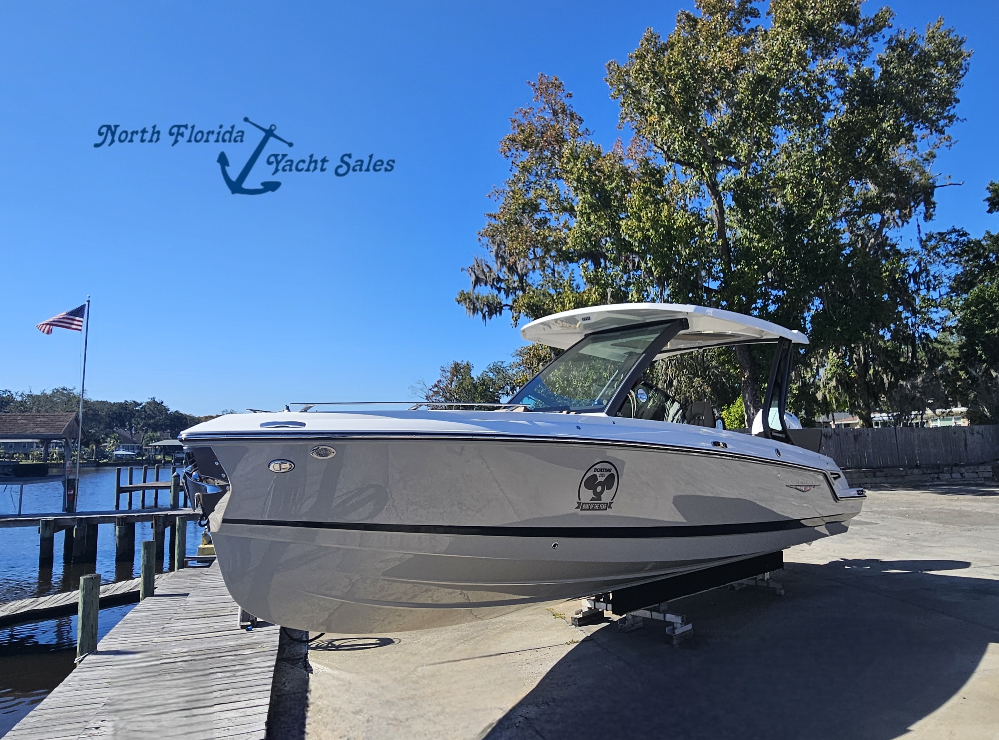2026 Monterey Elite 27 OB Bowrider Boat boat