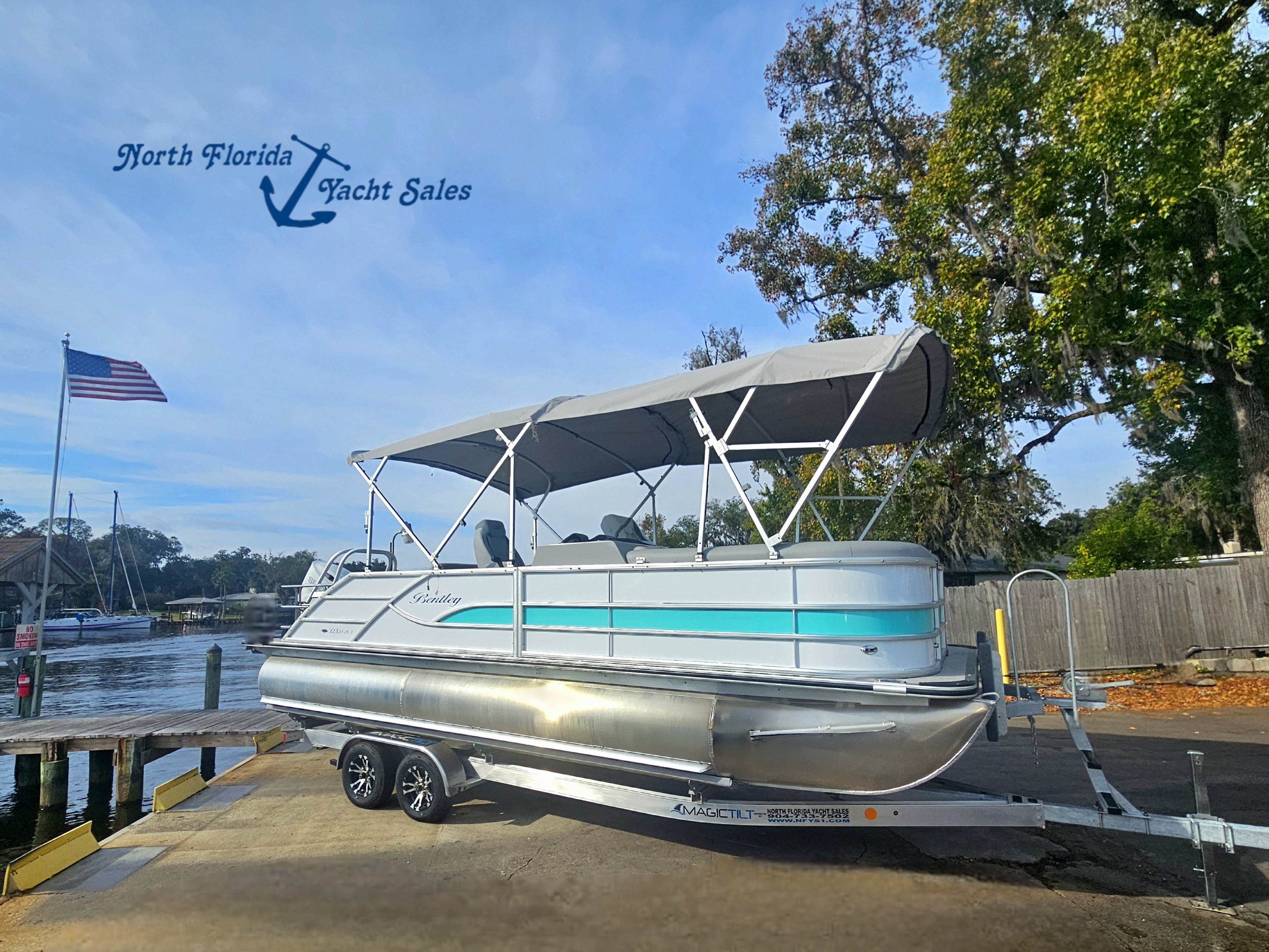 2026 Bentley Pontoons Legacy 223 Swingback in jacksonville FL