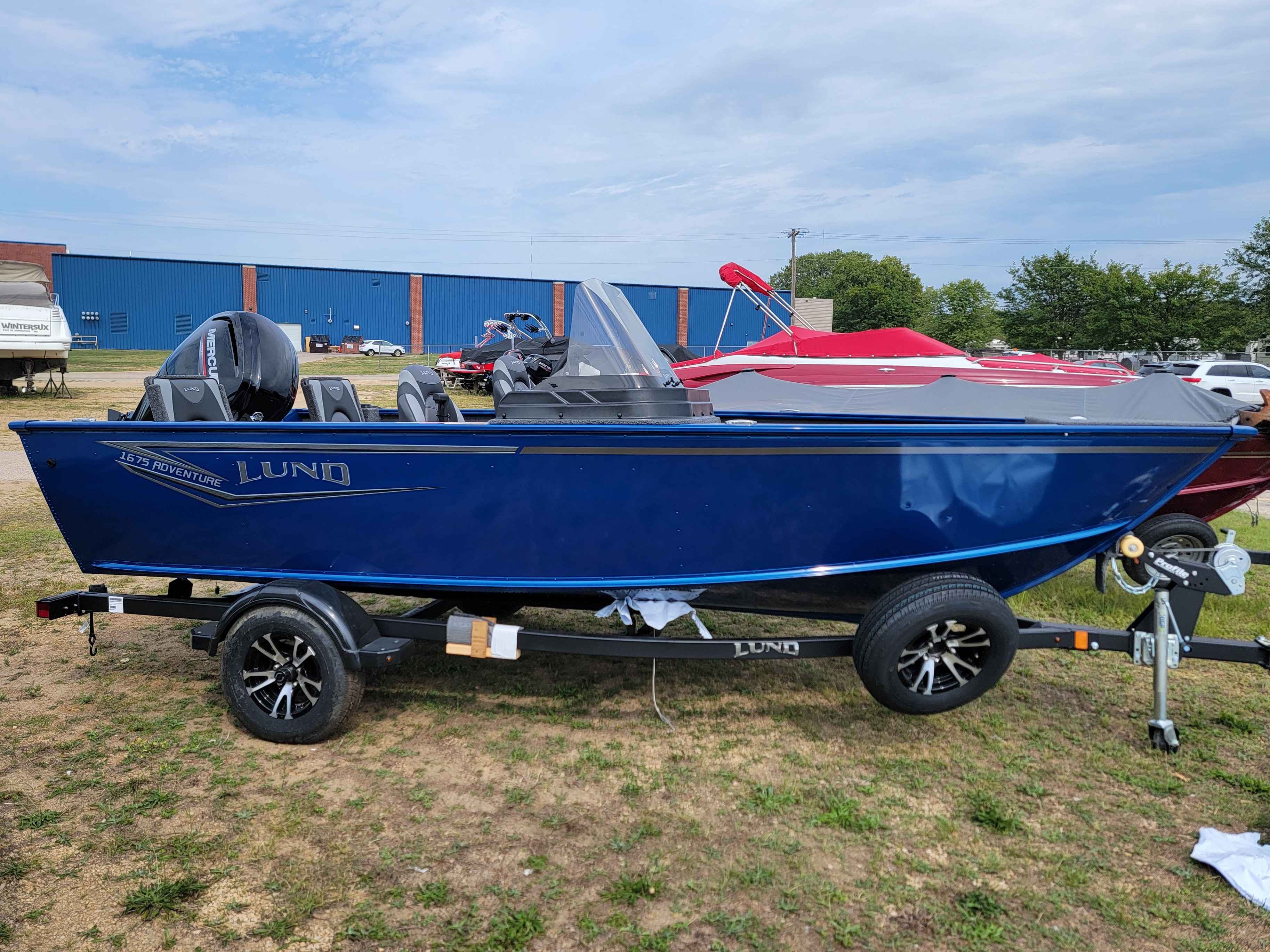 2025 Lund Boat Co. 1675 ADV/SS in dubuque IA