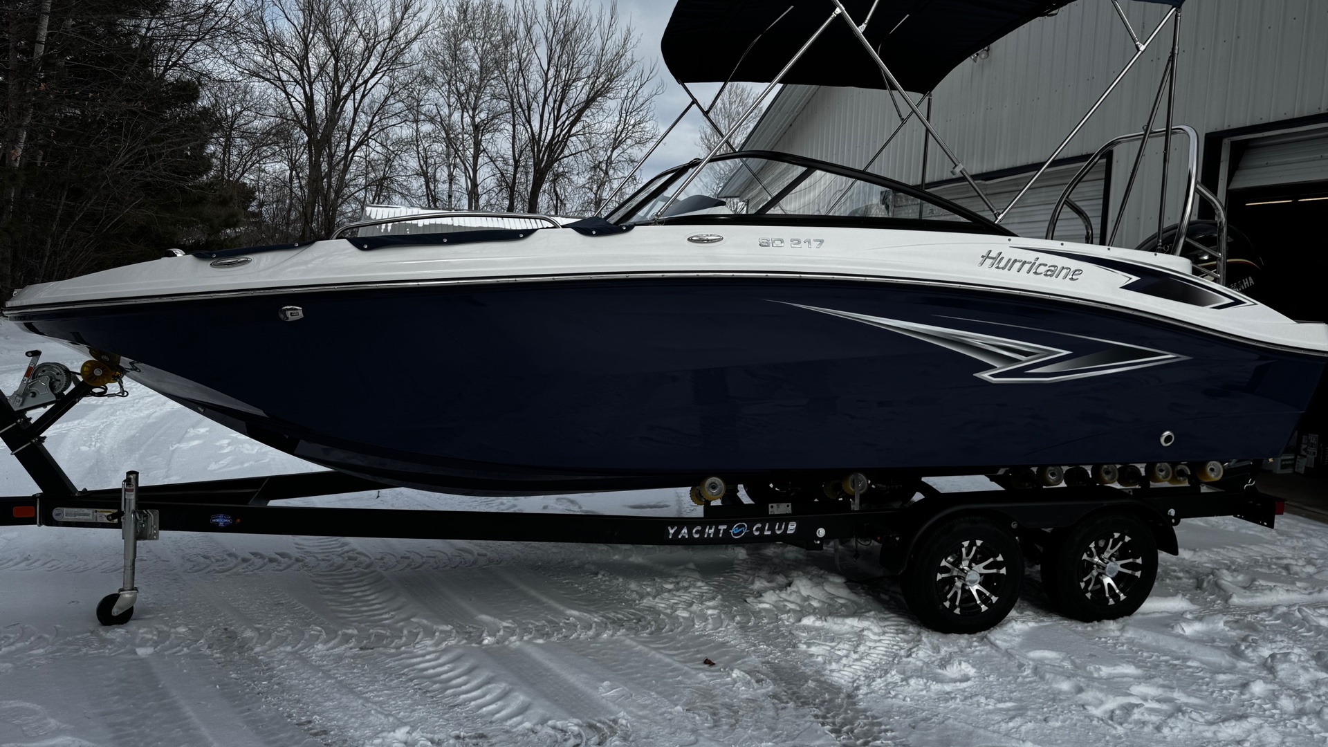 2026 Hurricane Sun Deck 217 OB in deerwood MN