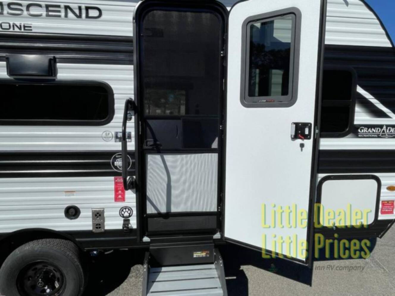 A photo of this 2026 Grand Design Transcend One 151BH