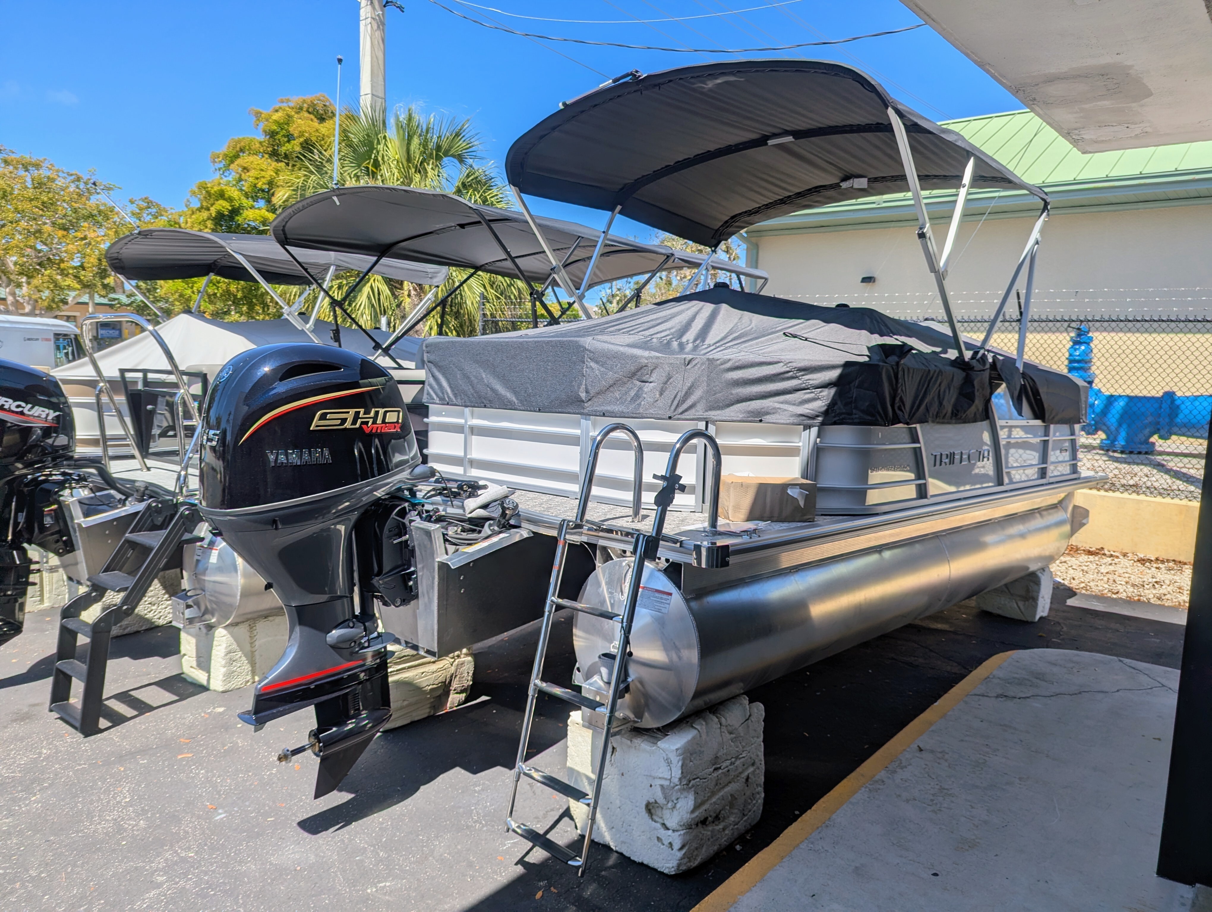 2026 Trifecta 20C LE 24UL LE T in marco island FL