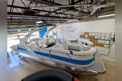 2026 Trifecta 25 RF SS Arch VESPER 27RF-UDS-XR in marco island FL
