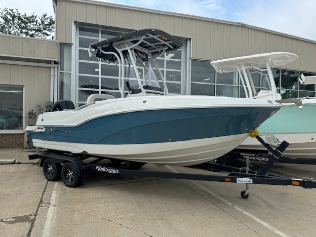 2025 Crownline Finseeker 210 280 DC in okoboji IA