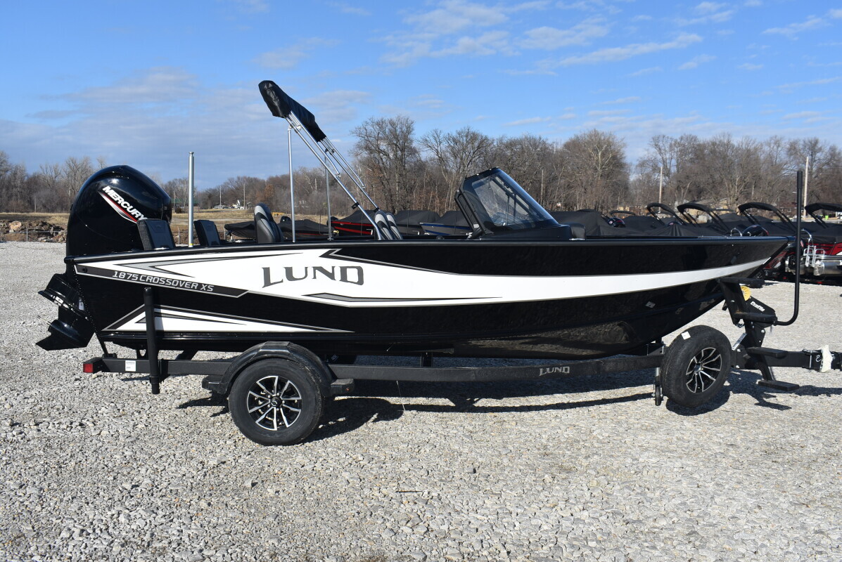 2026 Lund 1875 Crossover XS in smithville MO