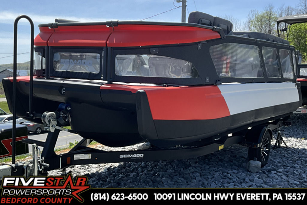 2025 Sea-Doo Switch 19 - 170 hp Painted in everett PA