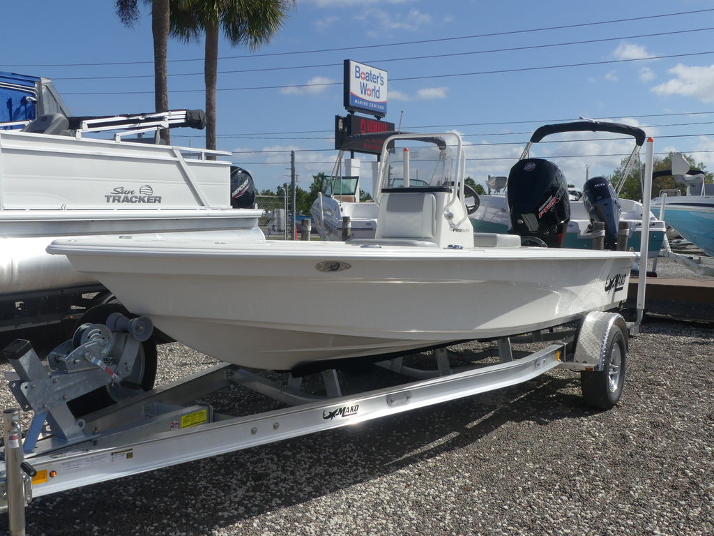 2026 Mako 18 Pro Skiff 17 CC in lake placid FL