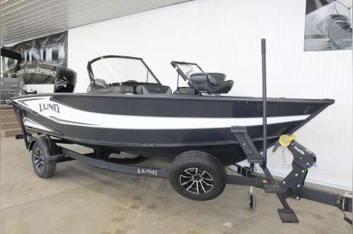 2026 Lund 1875 CROSSOVER XS in st. johns MI
