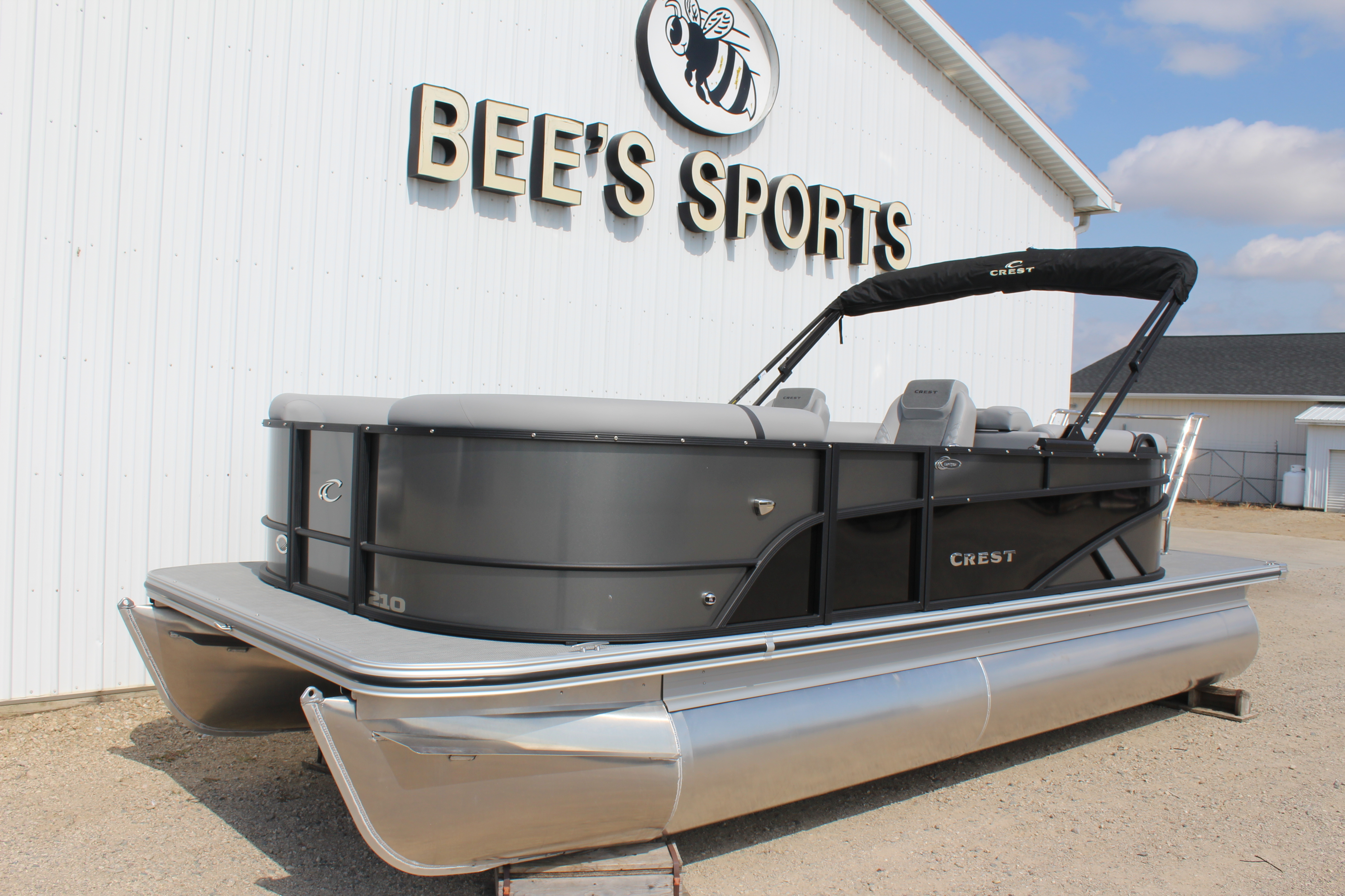 2026 Crest Pontoons 210SLC CONQUEST 250 in st. johns MI